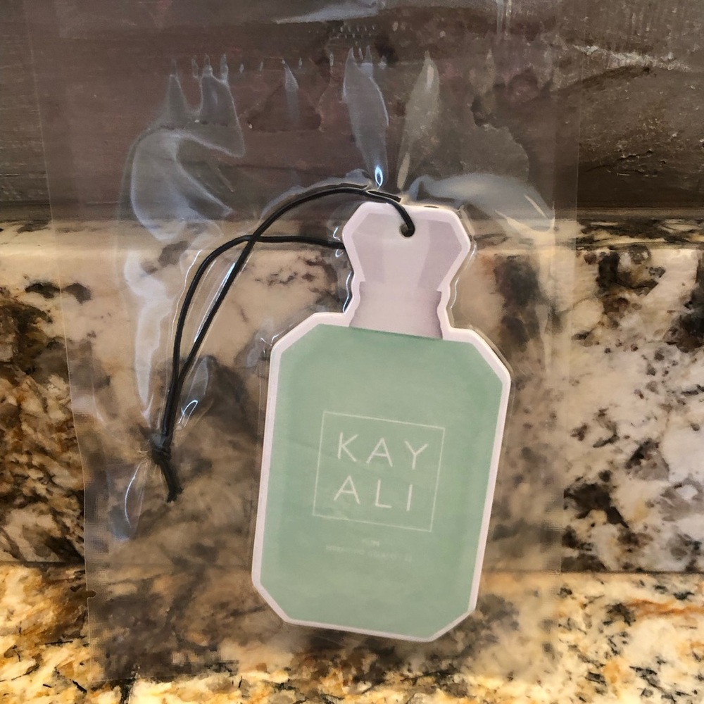 Kayali Yum Pistachio Gelato | 33 Luxury Car Freshie Hanging Air Freshener Sealed